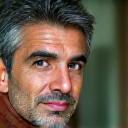 Retrato de Javier Soto, un experto en mindfulness y miembro de la comunidad Vida Serena.